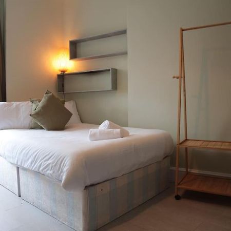 Cosy Chic Studio In King'S Cross Londra Esterno foto