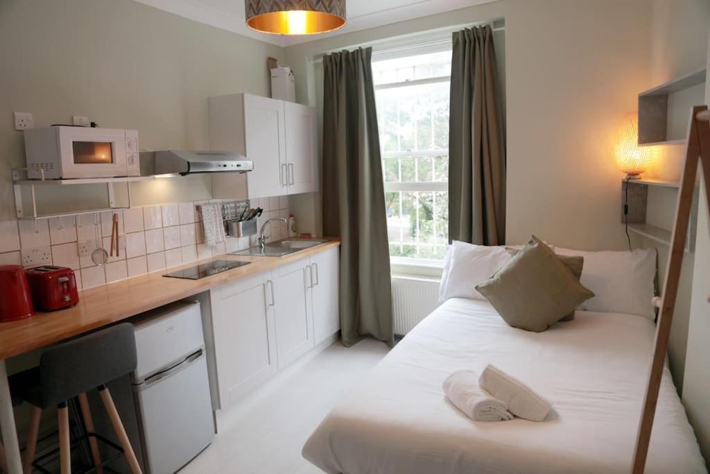 Cosy Chic Studio In King'S Cross Londra Esterno foto