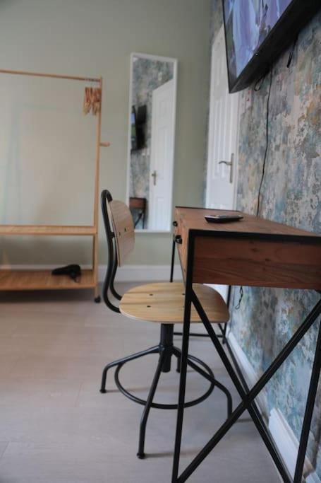Cosy Chic Studio In King'S Cross Londra Esterno foto